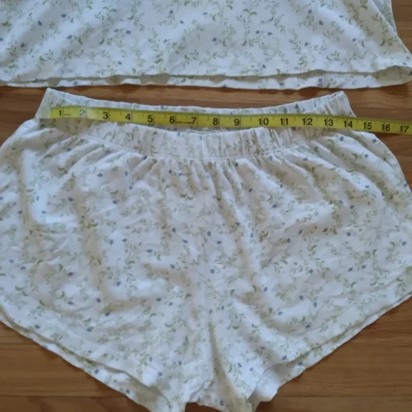 Julia Berolzheimer + Lake Floral Pajama Set Medium - Picture 6 of 12